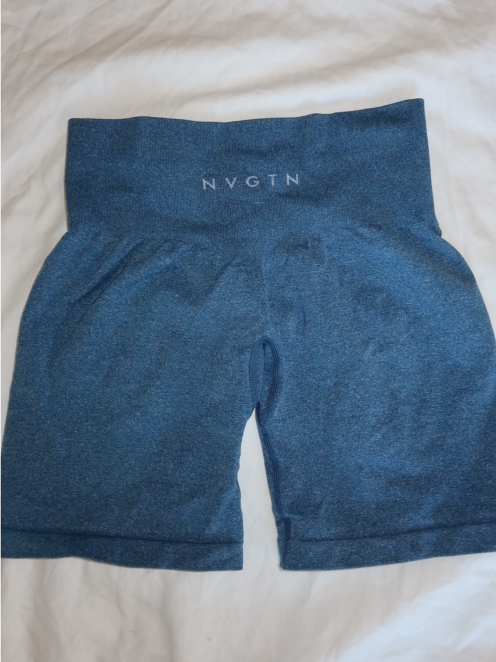 NVGTN BIKER SHORTS 
size small
Blue